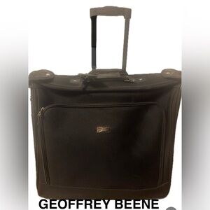 Geoffrey Beene Black Rolling Travel Bag